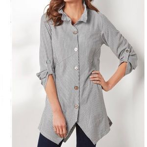 NWOT Soft Surroundings Sasha Asymmetric Hem Striped Roll-Tab Ruched Collar Tunic